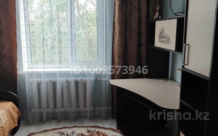 2-бөлмелі пәтер · 56 м² · 4/5 қабат, 11 ш/а. 27, бағасы: 150 000 ₸ в Актобе, мкр 11 — фото 2