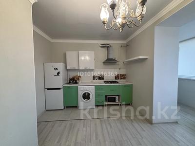 1-бөлмелі пәтер · 54 м² · 4/5 қабат, Алтын орда ш/а. 10г, бағасы: 150 000 ₸ в Актобе, мкр. Алтын орда