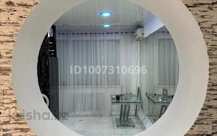 3-бөлмелі пәтер · 67.8 м² · 5/5 қабат, улица Аскарова — Площадь Альфараби, бағасы: 36 млн ₸ в Шымкенте, Аль-Фарабийский р-н — фото 2