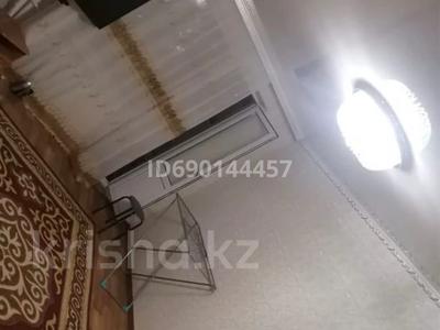 1-комнатная квартира · 33 м² · 2/5 этаж, мкр Строитель, Циолковского 18 за 12 млн 〒 в Уральске