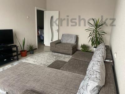2-бөлмелі пәтер · 60 м² · 6/9 қабат, Жетісу-1 ш/а. — Момышулы, бағасы: 38.6 млн ₸ в Алматы, Ауэзовский р-н
