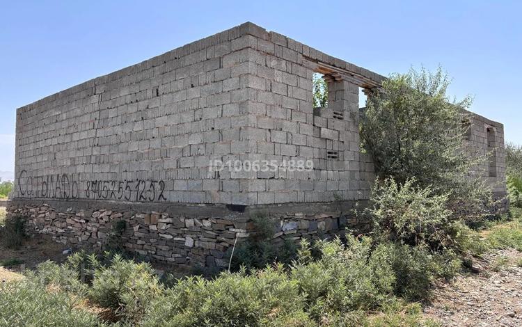 Отдельный дом · 5 комнат · 150 м² · 10 сот., Массив нур 57А — Футбольный поля за 7.5 млн 〒 в Жамбылской обл., Байзак — фото 2