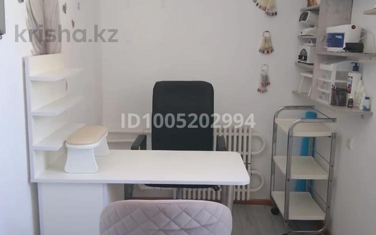 3 бөлме · 40 м² · 1 қабат, 14-ш/а. 6 — Магазин продуктовый, бағасы: 30 000 ₸ в Актау, 14-й мкр — фото 2