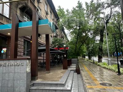 3-комнатная квартира · 74 м² · 3/3 этаж, Желтоксан 144 — Кабанбай батыра за 75 млн ₸ в Алматы, Алмалинский р-н