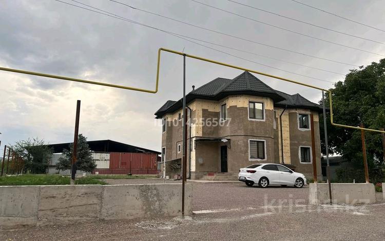 Отдельный дом · 8 комнат · 240 м² · 11 сот., Грушовый сад 1 А — Возле юридического колледжа за 110 млн ₸ в Есик — фото 2