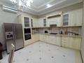 Дом · 4 комнаты · 400 м², Туркестанская за 90 000 〒 в Шымкенте, Аль-Фарабийский р-н — фото 4
