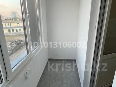 1-комнатная квартира · 35 м² · 9/17 этаж, Улы Дала 14 — Uia daryn A, С РЕМОНТОМ за 22.5 млн ₸ в Астане, Нура р-н