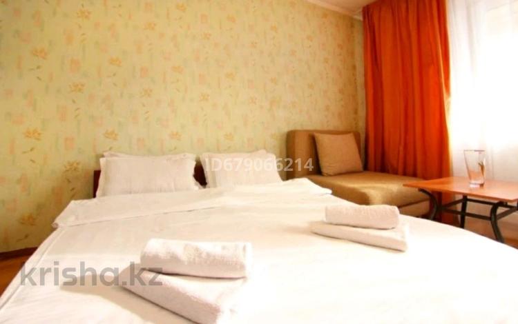 1-бөлмелі пәтер · 60 м² · 2/5 қабат, мкр 8, Сазда 277, бағасы: 6 000 ₸ в Актобе — фото 2