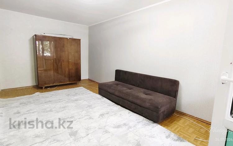 1-комнатная квартира · 35 м² · 3/4 этаж, мкр №5 — Абая Алтынсарина за 200 000 ₸ в Алматы, Ауэзовский р-н — фото 9