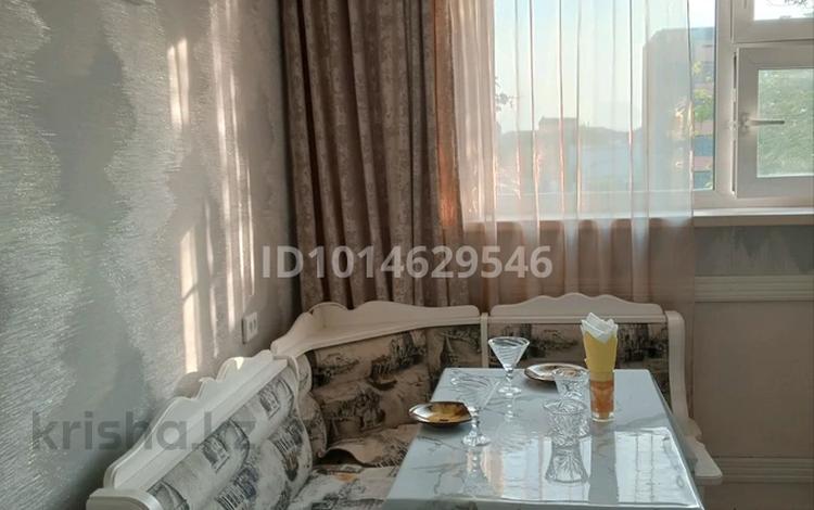 2-комнатная квартира · 57 м² · 4/5 этаж, Кабанбай батыра 93 за 170 000 ₸ в Семее — фото 13