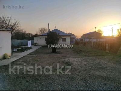 Отдельный дом · 2 комнаты · 70 м² · 21 сот., Баймуханова 5 — Баймуханова Тынышбаева за 26 млн 〒 в Атырау