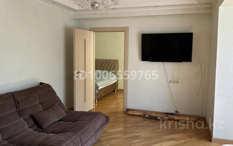 2-бөлмелі пәтер · 55.8 м² · 4/5 қабат, мкр Орбита-4 10, бағасы: 40 млн ₸ в Алматы, Бостандыкский р-н — фото 2