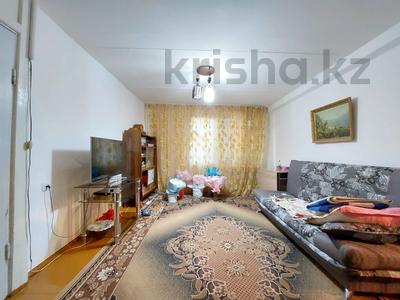 4-комнатная квартира, 80 м², 1/4 этаж, Макарова за 18 млн 〒 в Таразе