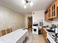 4-комнатная квартира, 85 м², 2/5 этаж, мкр Аксай-3А за 50 млн 〒 в Алматы, Ауэзовский р-н — фото 12