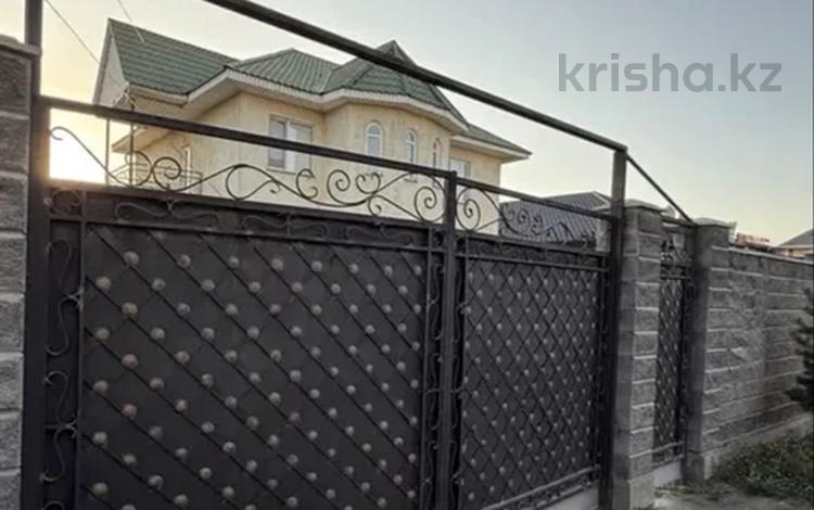 Отдельный дом · 4 комнаты · 200 м² · 8 сот., Кунаева 15 за 67 млн ₸ в Боралдае (Бурундай) — фото 2