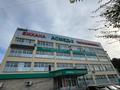 Свободное назначение, офисы, магазины и бутики, салоны красоты, медцентры и аптеки, образование, конференц-залы, кабинеты и рабочие места, студии · 1700 м² за 10 млн ₸ в Алматы, Алмалинский р-н — фото 7