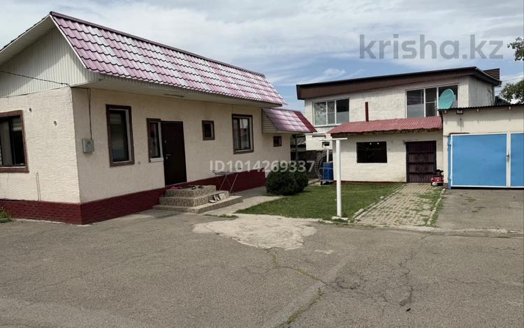 Жеке үй · 2 бөлме · 50 м² · 8 жүзд., Момышулы 20 — Находится выше кафе Дәстүр,по Талгарской трассе, бағасы: 200 000 ₸ в Туздыбастау (Калинино) — фото 2