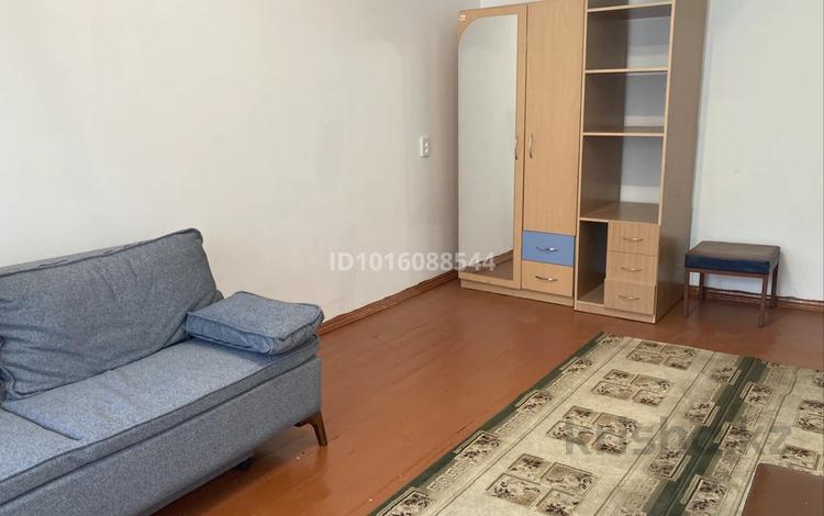 1-комнатная квартира · 30.9 м² · 1/5 этаж, Торайгырова 10 за 130 000 ₸ в Павлодаре — фото 2