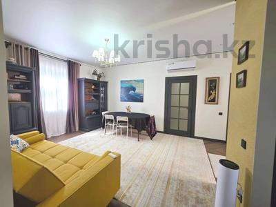 Отдельный дом · 4 комнаты · 280 м² · 9 сот., мкр Акжар, Аягоз — Жандосова | Школа №186 | Бекешева | Гимназия №188 | Школа №187 за 95 млн ₸ в Алматы, Наурызбайский р-н