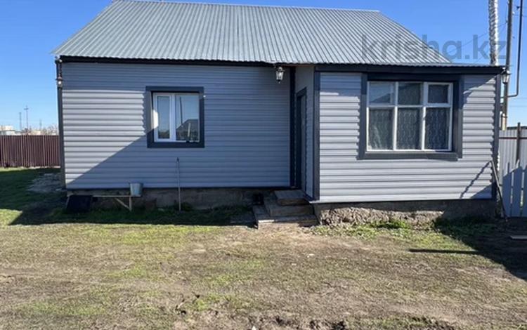 Отдельный дом · 3 комнаты · 70 м² · 5 сот., Жайык 5/3 — Заводская за 8.8 млн ₸ в Аксае — фото 4