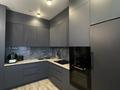 3-бөлмелі пәтер · 90 м² · 8/10 қабат, проспект Шахтеров 31/4, бағасы: 75 млн ₸ в Караганде — фото 3