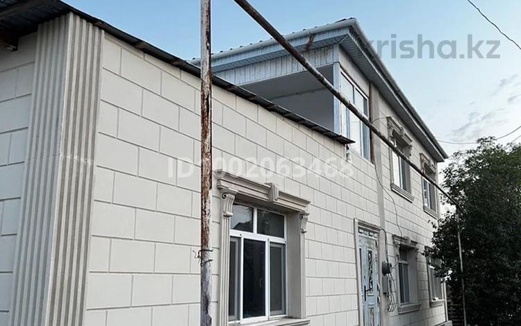 Отдельный дом · 7 комнат · 210 м² · 5.5 сот., Ақан сері 17 за 28.8 млн 〒 в Жетысае — фото 2