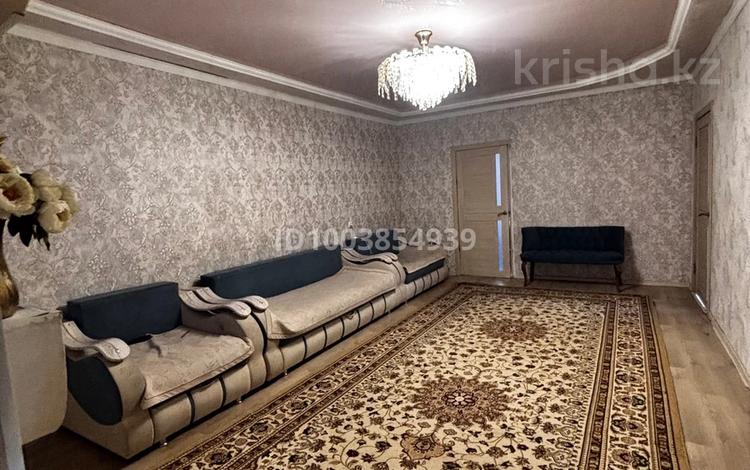 Отдельный дом · 7 комнат · 200 м² · 10 сот., Кенесары 50 за 40 млн 〒 в Кояндах — фото 2
