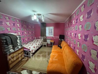 Отдельный дом · 6 комнат · 250 м² · 6 сот., Райымулы Чокпара 8 за 50 млн ₸ в Алматы