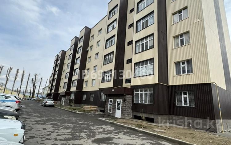 2-комнатная квартира, 61 м², 3/6 этаж, Каллаур Акима 2А за 20 млн 〒 в Таразе — фото 2