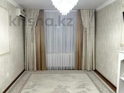 3-бөлмелі пәтер · 70 м² · 2/5 қабат, 2 ш/а., Гришина, бағасы: 22.5 млн ₸ в Актобе, мкр 8