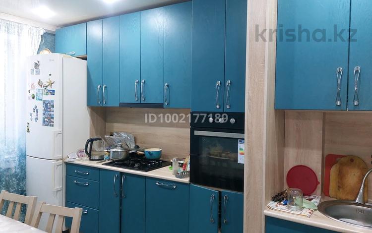 3-комнатная квартира · 62.6 м² · 3/9 этаж, Шухова 32А за 25.5 млн ₸ в Петропавловске — фото 2