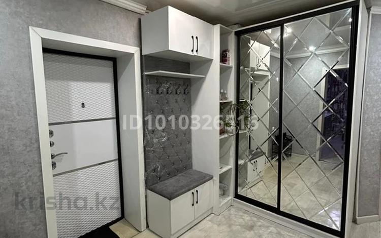 3-бөлмелі пәтер · 64.7 м² · 2/2 қабат, Байшашева 1 — Школа гимназия, лицей рядом остоновка до базара 10 мин шаговой доступности тел, бағасы: 16.5 млн ₸ в  — фото 2