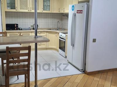 3-комнатная квартира · 90 м² · 7/12 этаж, мкр Самал-2 — Назарбаева Снегина Аль-Фараби Жолдасбекова за 600 000 ₸ в Алматы, Медеуский р-н