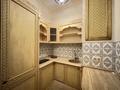 8-комнатная квартира · 860 м² · 2/3 этаж, мкр Горный Гигант 256а за 1.8 млрд 〒 в Алматы, Медеуский р-н — фото 13