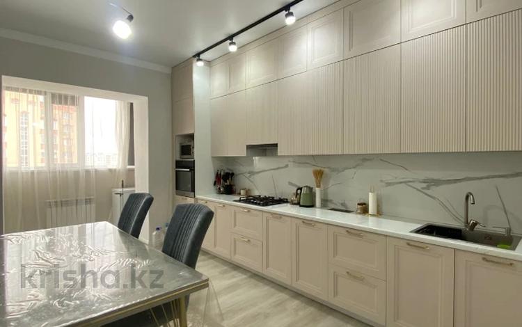 2-комнатная квартира · 81.3 м² · 5/5 этаж, Алтын Орда Ораза Татеулы за 26.5 млн ₸ в Актобе — фото 2