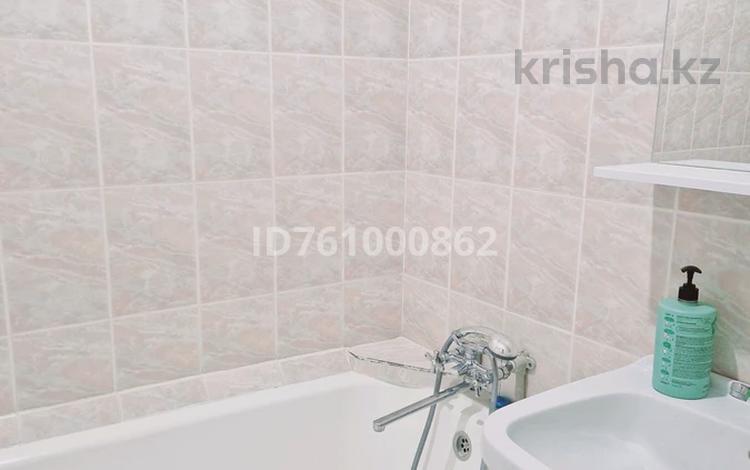 2-бөлмелі пәтер · 56 м² · 3/3 қабат, Казыбек би 18 — Казахтелеком,казпочта, бағасы: 2 000 ₸ в Шымкенте, Аль-Фарабийский р-н — фото 32
