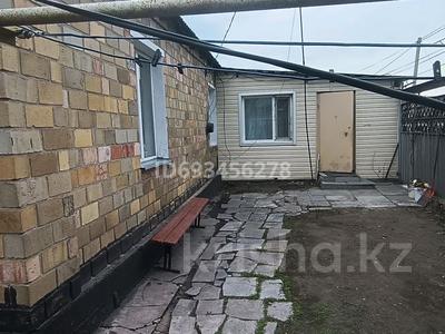 Часть дома • 3 комнаты • 70.8 м² • 6 сот., Майкудук, Рахманинова 17 1 за 14 млн 〒 в Караганде, Алихана Бокейханова р-н