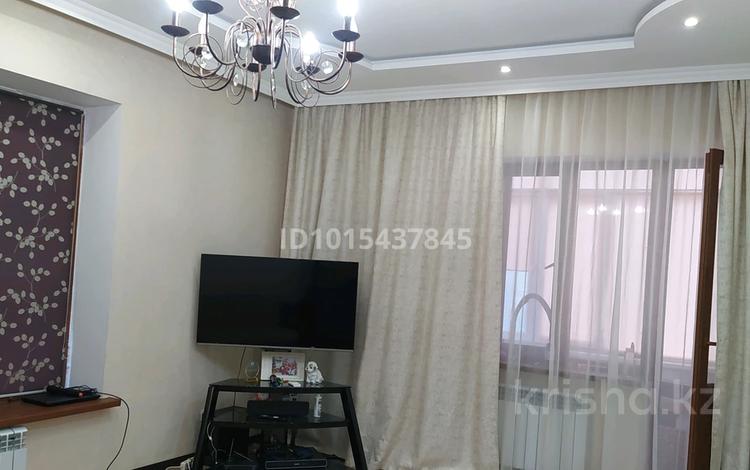 3-комнатная квартира · 92 м² · 2/5 этаж, Алии Молдагуловой 25 — ТЦ Сити за 37 млн ₸ в Уральске — фото 3