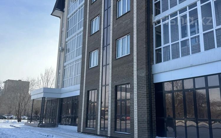 Свободное назначение · 196 м² за 1 млн 〒 в Караганде, Казыбек би р-н — фото 2