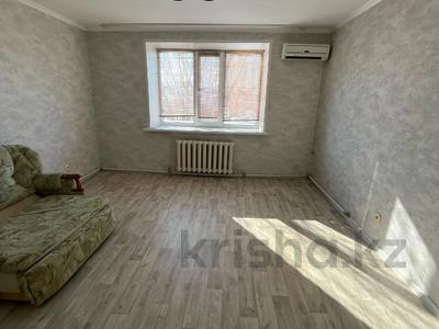 2-бөлмелі пәтер · 54 м² · 3/5 қабат, мкр Астана 21, бағасы: 21.8 млн ₸ в Уральске