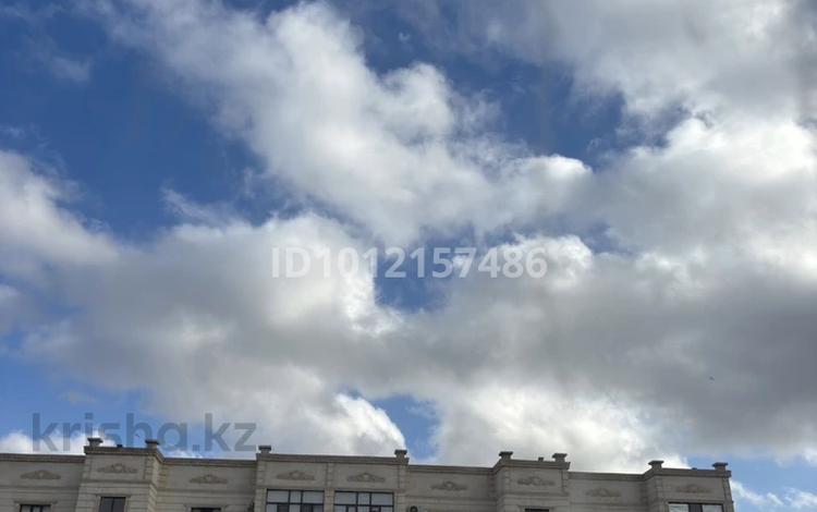1-бөлмелі пәтер · 38 м² · 4/5 қабат, 34-й мкр 10, бағасы: 14.5 млн ₸ в Актау — фото 2