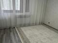 1-бөлмелі пәтер · 45 м² · 1/9 қабат, мкр Аксай-1А 26А — Толе би Момышулы, бағасы: 200 000 ₸ в Алматы, Ауэзовский р-н — фото 2