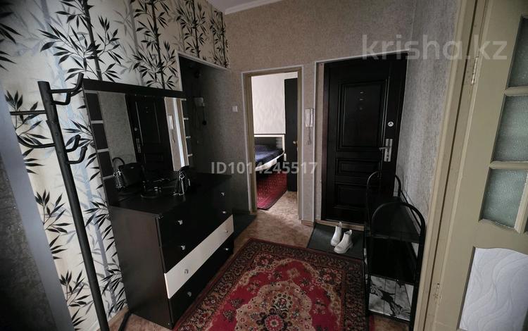 3-комнатная квартира · 65 м² · 1/3 этаж, мкр Кемел (Первомайское), Казанат 2 — За гипермаркетом Magnum за 200 000 ₸ в Алматы, Жетысуский р-н — фото 2