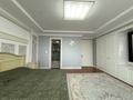 4-комнатная квартира · 176 м² · 14/25 этаж, Ракымжана Кошкарбаева 8 за ~ 130 млн ₸ в Астане, Сарайшык р-н — фото 57