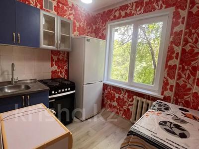 2-комнатная квартира · 50 м² · 2/5 этаж, Микояна 8 за 130 000 〒 в Усть-Каменогорске