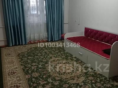 Продажа квартир в Туркестанской обл.: 2-комнатная квартира · 54 м², Самал 10А за 12 млн 〒 2-комнатная квартира · 54 м², Самал 10А за 12 млн 〒 в Туркестане