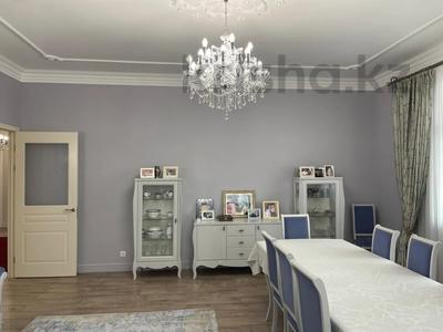 Продажа квартир в Астане: 3-комнатная квартира · 140.2 м² · 3/6 этаж, Калдаякова 15 за 120 млн 〒 3-комнатная квартира · 140.2 м² · 3/6 этаж, Калдаякова 15 за 120 млн 〒 в Астане, Алматы р-н