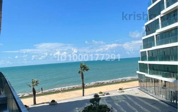 1-комнатная квартира · 40 м² · 3 этаж, Лех и Мария Качинских за 49 млн 〒 в Батуми — фото 2