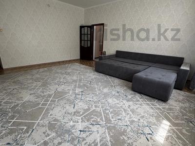 8-комнатная квартира · 210 м² · 2/2 этаж, Айтеке би 100в за 10.5 млн 〒 в 