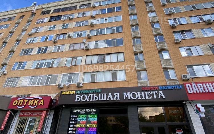 6-комнатная квартира · 115 м² · 6/9 этаж, Сазда-1, Абилкайыр-хана 79 — Абилкайыр-хана, М.Оспанова, 101 стр.бригады за 42 млн 〒 в Актобе — фото 2